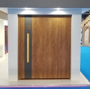 Timber effect pivot front door