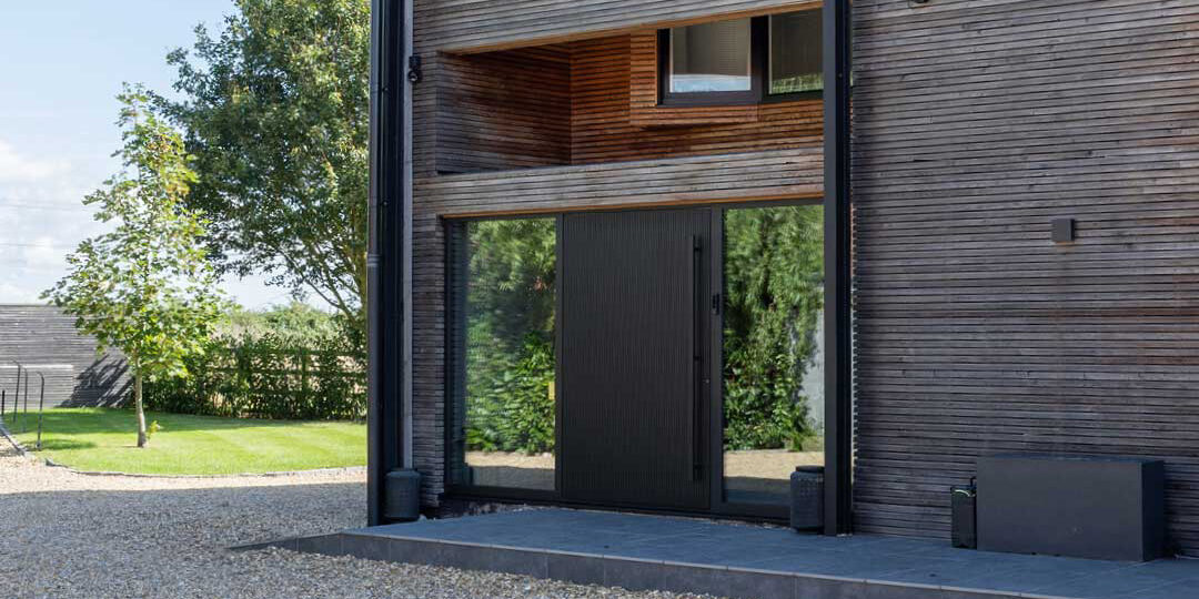 Pivot-door-Buckinghamshire-web