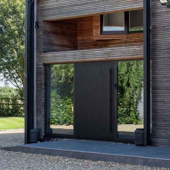 Pivot-door-Buckinghamshire-web